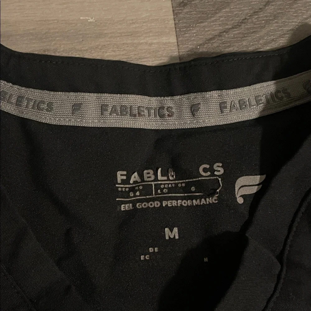 Scrub Set Fabletics - Picture 2 of 4